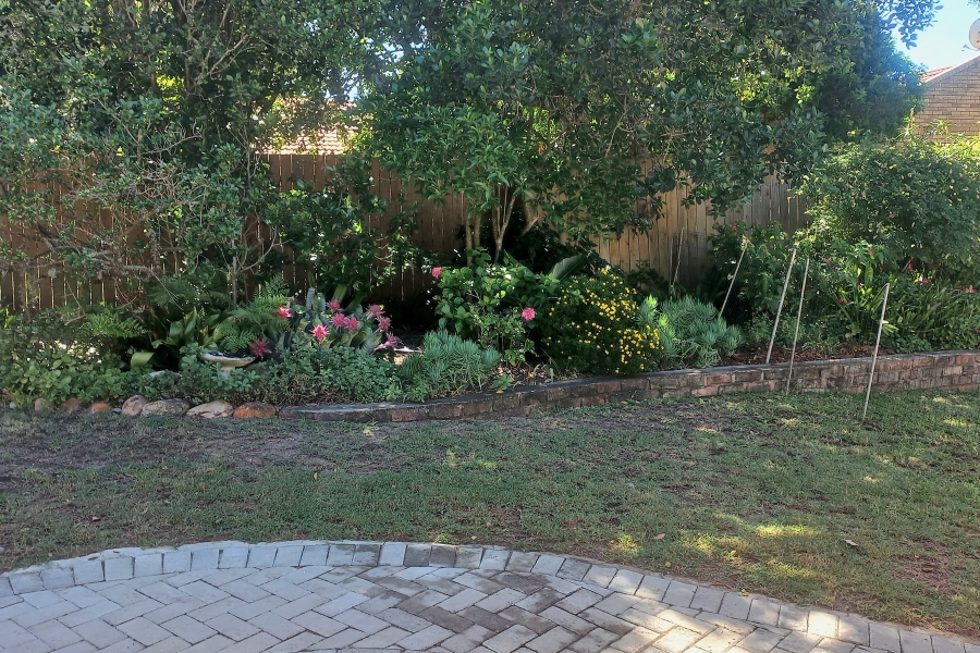 5 Bedroom Property for Sale in Kingfisher Creek Western Cape